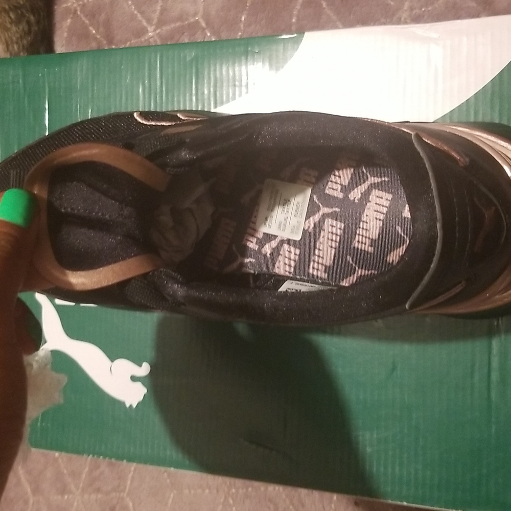 PUMA - Picture 4 of 5